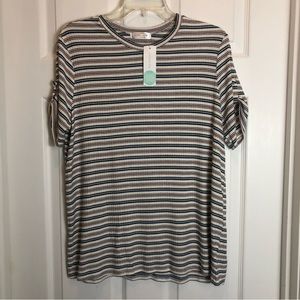 Emory Park Sydney Short Sleeve Roll Tab Knit Top. Size L NEW WITH TAGS